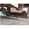 Image 41 : 2003 KENWORTH T800 T/A PLOW & SANDER TRUCK