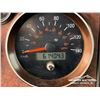 Image 7 : 2003 KENWORTH T800 T/A PLOW & SANDER TRUCK