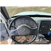 Image 12 : 2002 INTERNATIONAL 4300 S/A FLATBED BOOM TRUCK