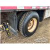Image 35 : 2002 INTERNATIONAL 4300 S/A FLATBED BOOM TRUCK