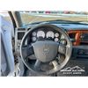 Image 12 : 2006 DODGE RAM 3500HD CREW CAB FLATBED TRUCK