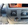 Image 18 : 2006 DODGE RAM 3500HD CREW CAB FLATBED TRUCK