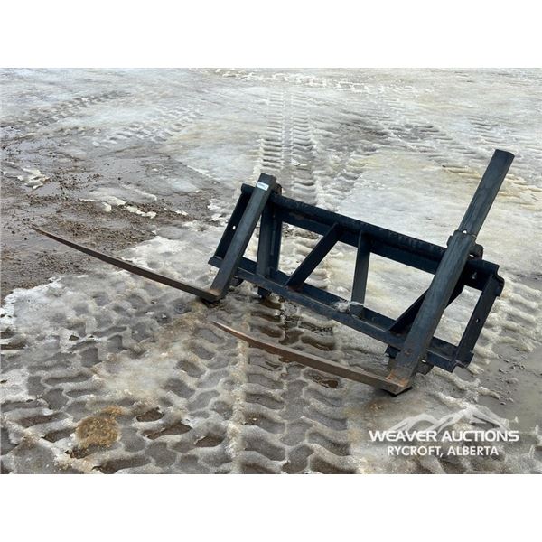 PALLET FORKS TO FIT KUBOTA TRACTOR