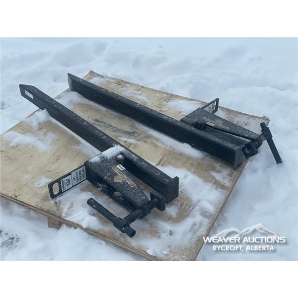 BUCKET MOUNTED PALLET FORKS