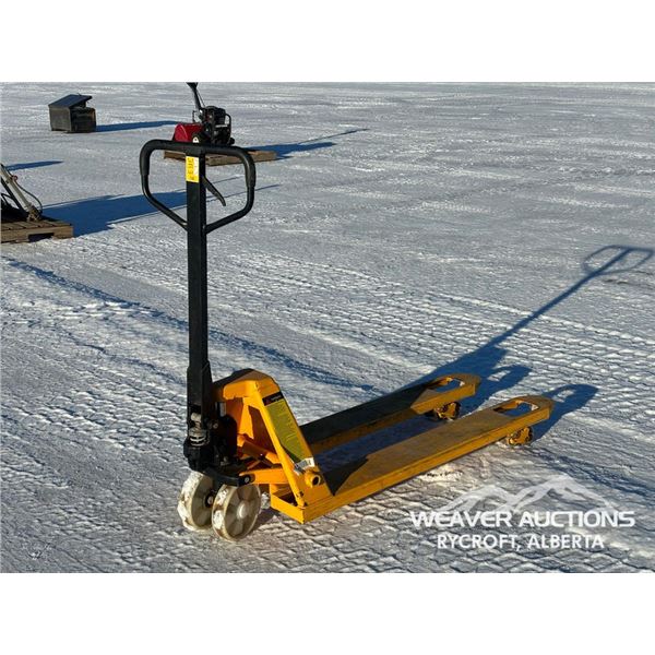 4,400 LB. INDUSTRIAL PALLET JACK