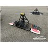 Image 2 : FRINK 11 FT. TRUCK FRONT SNOW PLOW
