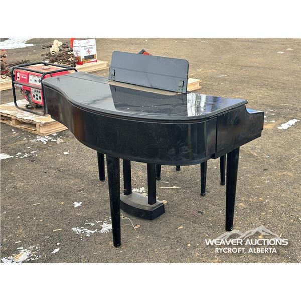 MINI GRAND PIANO W/STOOL