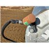 Image 5 : FUEL TANK W/  HOSE & FUEL HANDLE