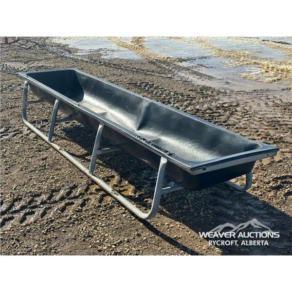 PLASTIC FEED BUNK