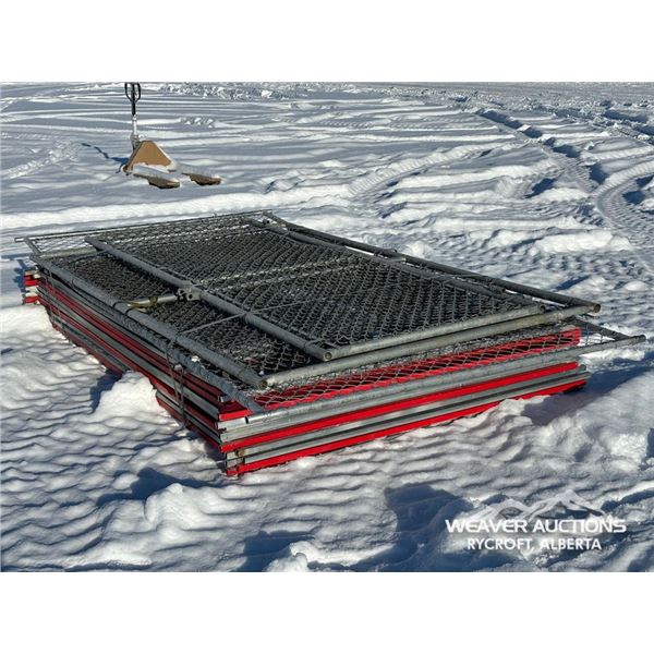 (25) SITE FENCE PANELS