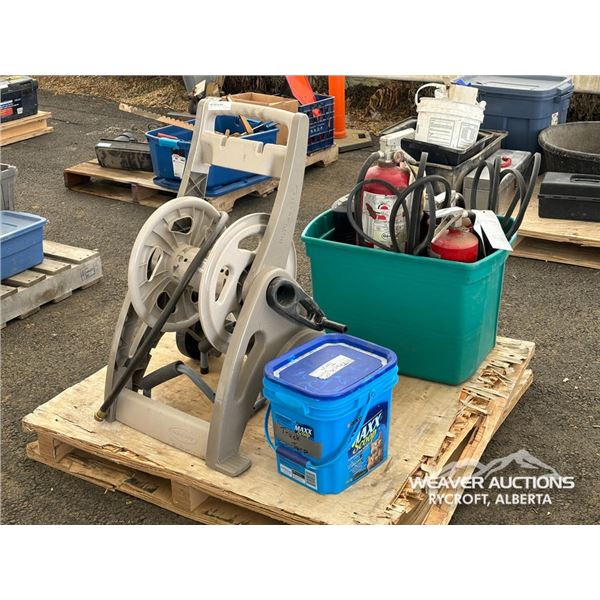 (2) FIRE EXTINGUISHERS & HOSE REEL