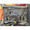 Image 8 : 1995 MASSEY FERGUSON 8570 COMBINE