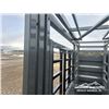 Image 11 : LIVESTOCK CHUTE & HEADGATE