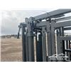 Image 7 : LIVESTOCK CHUTE & HEADGATE