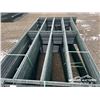 Image 6 : (18) 9.5 FT. DIAMOND LIVESTOCK PANELS