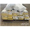 Image 6 : (31) BUNDLES OF VINYL PLANK FLOORING
