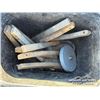 Image 6 : PALLET OF HACK SAWS & MISC TOOLS