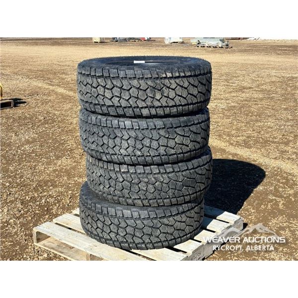 (4) GRIZZLY 35X12.50 R18 TIRES