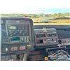 Image 10 : 2000 GMC C7500 S/A PICKER TRUCK