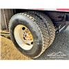 Image 50 : 2000 GMC C7500 S/A PICKER TRUCK