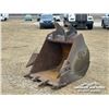 Image 1 : 200 SERIES WBM 42 IN. DIGGING BUCKET