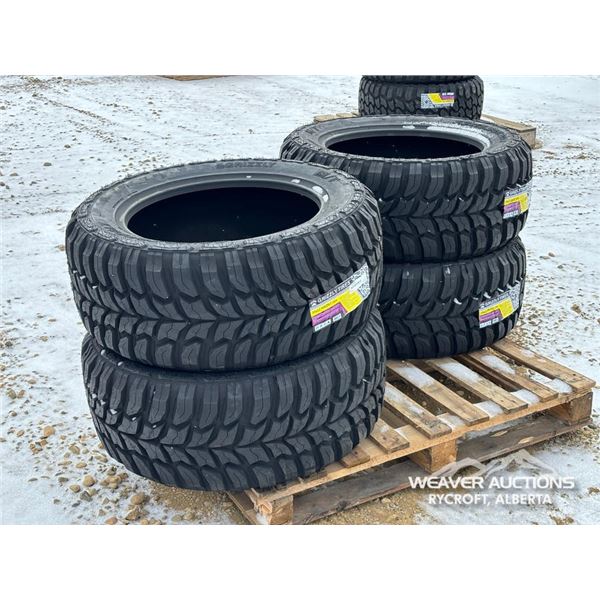 (4) GRIZZLY 33X12.50R20 TIRES