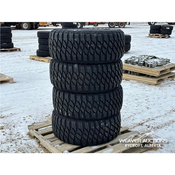 (4) GRIZZLY 33X12.50R20 TIRES