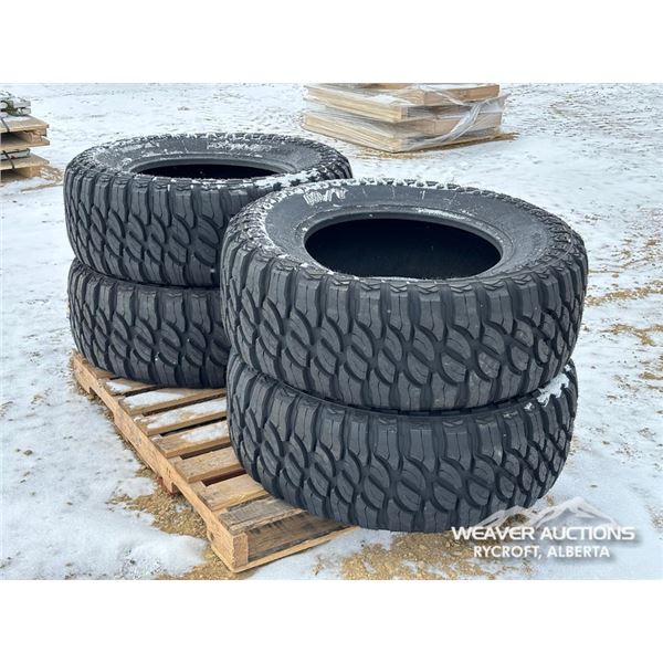(4) GRIZZLY 37X13.5R20 TIRES