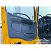 Image 14 : 2005 HINO 268 S/A 24 FT. DECK TRUCK