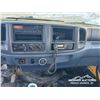 Image 16 : 2005 HINO 268 S/A 24 FT. DECK TRUCK