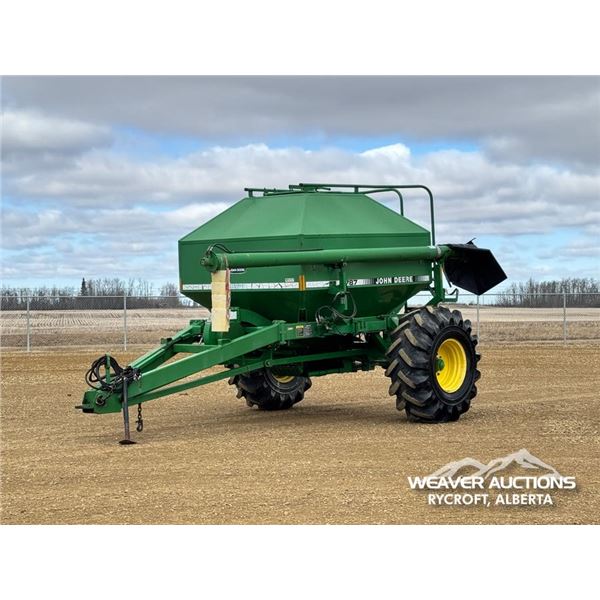 JOHN DEERE 787 TOW BETWEEN SEED CART