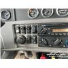 Image 18 : 2013 PETERBILT 367 TRI DRIVE TRUCK TRACTOR