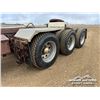 Image 39 : 2013 PETERBILT 367 TRI DRIVE TRUCK TRACTOR