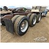 Image 48 : 2013 PETERBILT 367 TRI DRIVE TRUCK TRACTOR