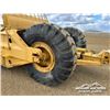 Image 21 : CATERPILLAR 10 FT. HYDRAULIC PULL TYPE SCRAPER