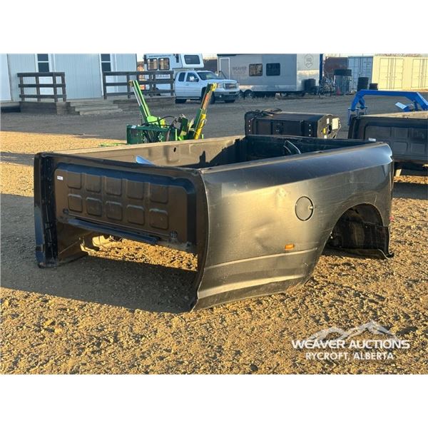 2011 SLT 4TH GEN DUALLY BOX