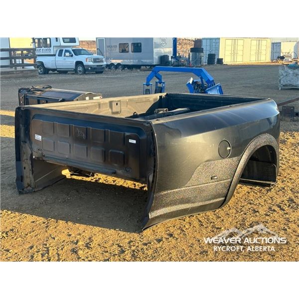 2012 LONGHORN 3500 DUALLY TRUCK BOX