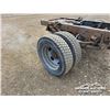 Image 23 : 1999 FORD F-450 CAB & CHASSIS