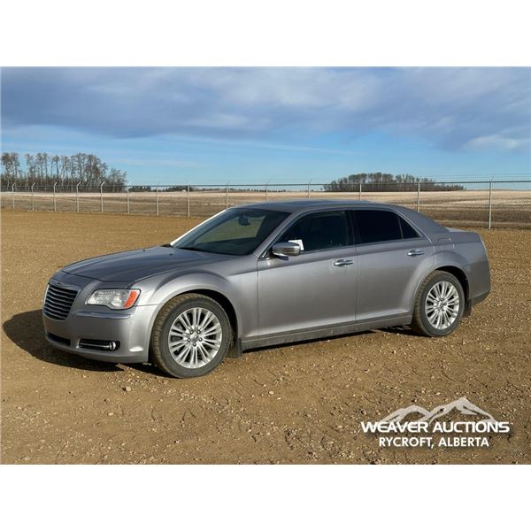 2014 CHRYSLER 300C 4 DOOR CAR