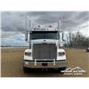 Image 28 : 2016 FREIGHTLINER 122SD TRI DRIVE SLEEPER TRUCK