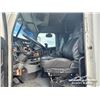 Image 9 : 2016 FREIGHTLINER 122SD TRI DRIVE SLEEPER TRUCK