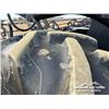 Image 48 : 2014 MACDON M155 35FT. SWATHER