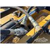 Image 8 : AGWAY FEL TRACTOR BALE GRABBER
