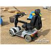 Image 4 : 2004 PEGASUS INVACARE SCOOTER