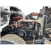Image 39 : 2014 KENWORTH T800 TRI DRIVE SLEEPER TRUCK TRACTOR