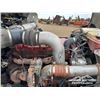 Image 44 : 2014 KENWORTH T800 TRI DRIVE SLEEPER TRUCK TRACTOR