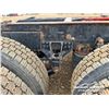 Image 63 : 2014 KENWORTH T800 TRI DRIVE SLEEPER TRUCK TRACTOR
