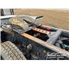 Image 67 : 2014 KENWORTH T800 TRI DRIVE SLEEPER TRUCK TRACTOR