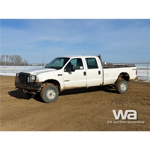 2003 Ford F350 XL Super Duty Crew Cab Pickup
