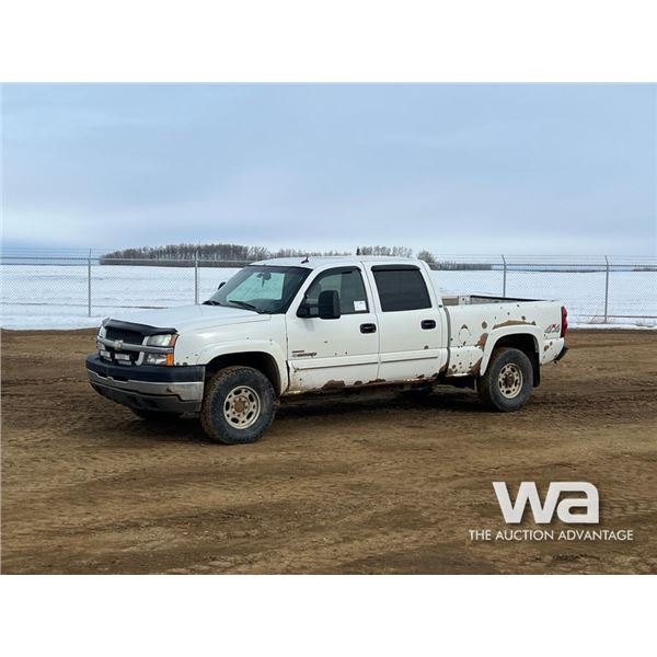 2004 Chevrolet 2500HD Crew Cab Pickup
